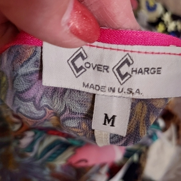 Cover charge top and shaw coverup med Nwot - Picture 8 of 10
